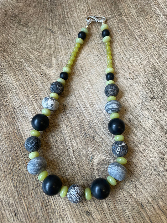 Necklace Agate, Olive Jade, Onyx and map stone Jasper