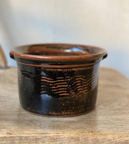 Oven to table pot